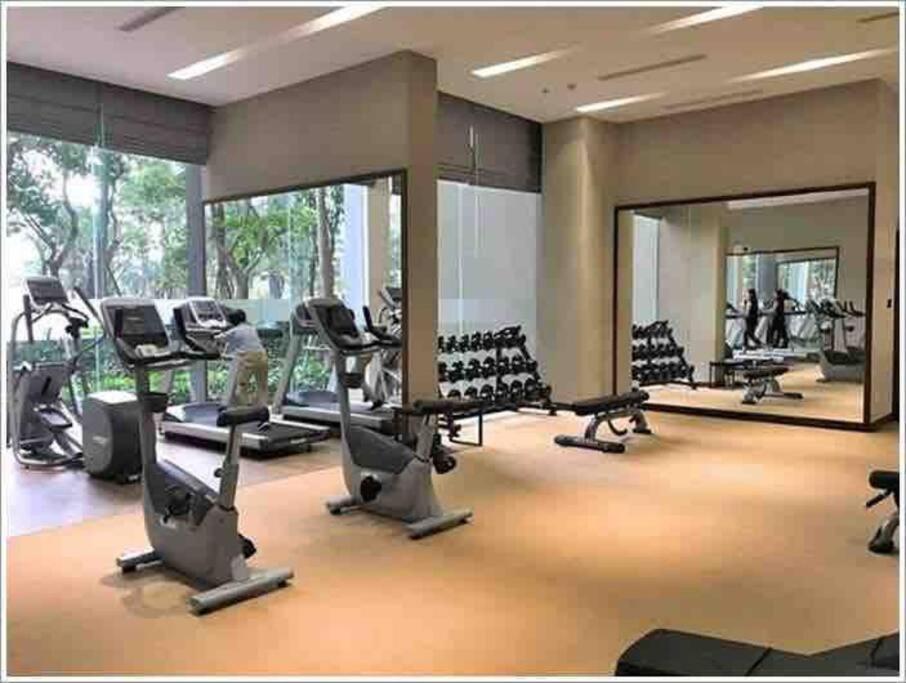 Fully Furnished 2br-privacy Balcony Opposite Landmark 81-gym & Swimming Pool TP. Hồ Chí Minh