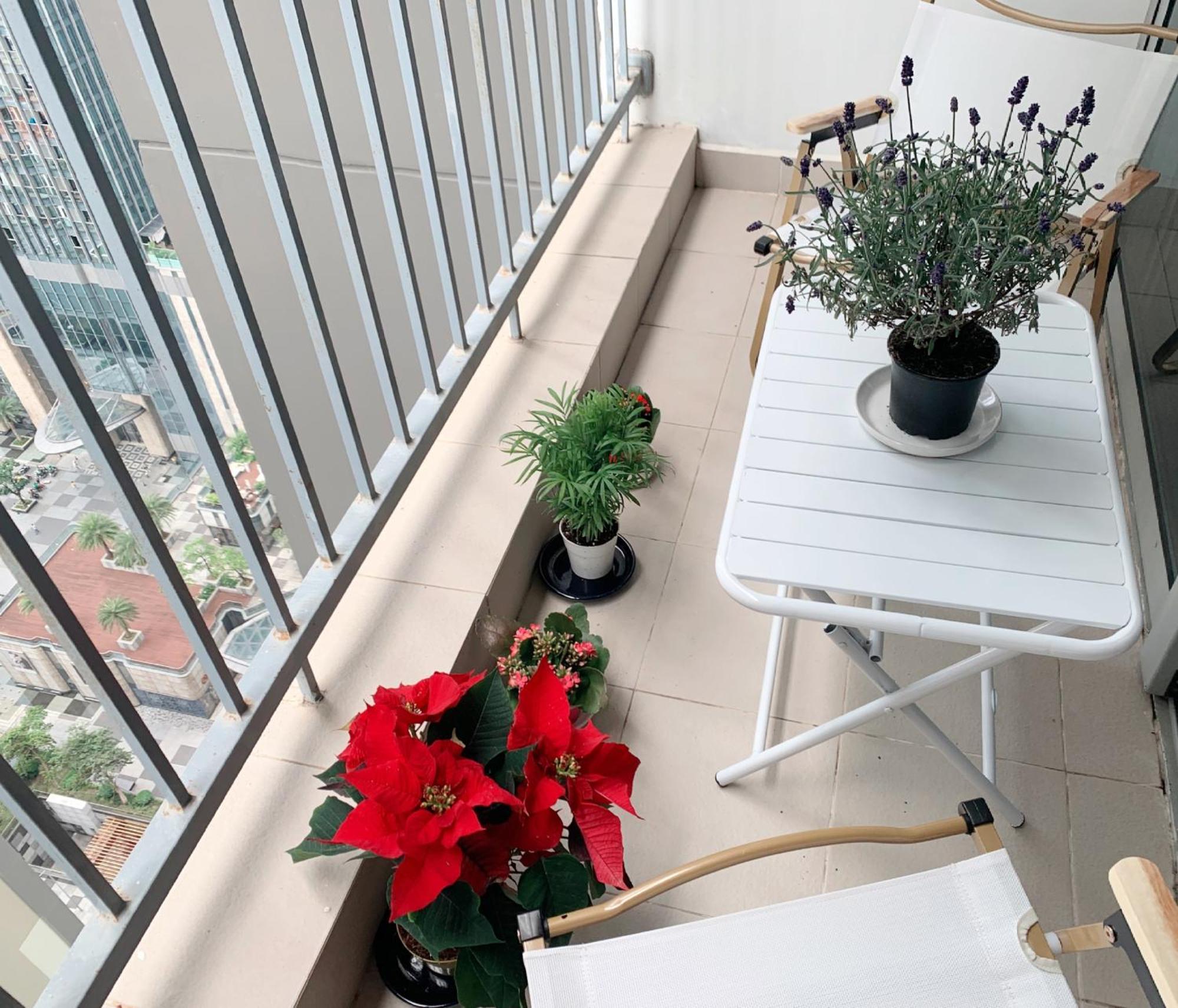 Fully Furnished 2br-privacy Balcony Opposite Landmark 81-gym & Swimming Pool Căn hộ TP. Hồ Chí Minh